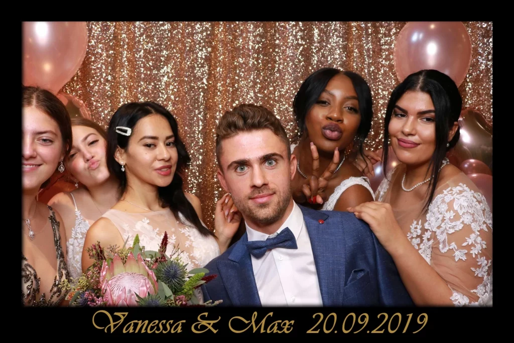 636a1d_37e437f99601448a85adc8e77773c879~mv2_d_1800_1200_s_2